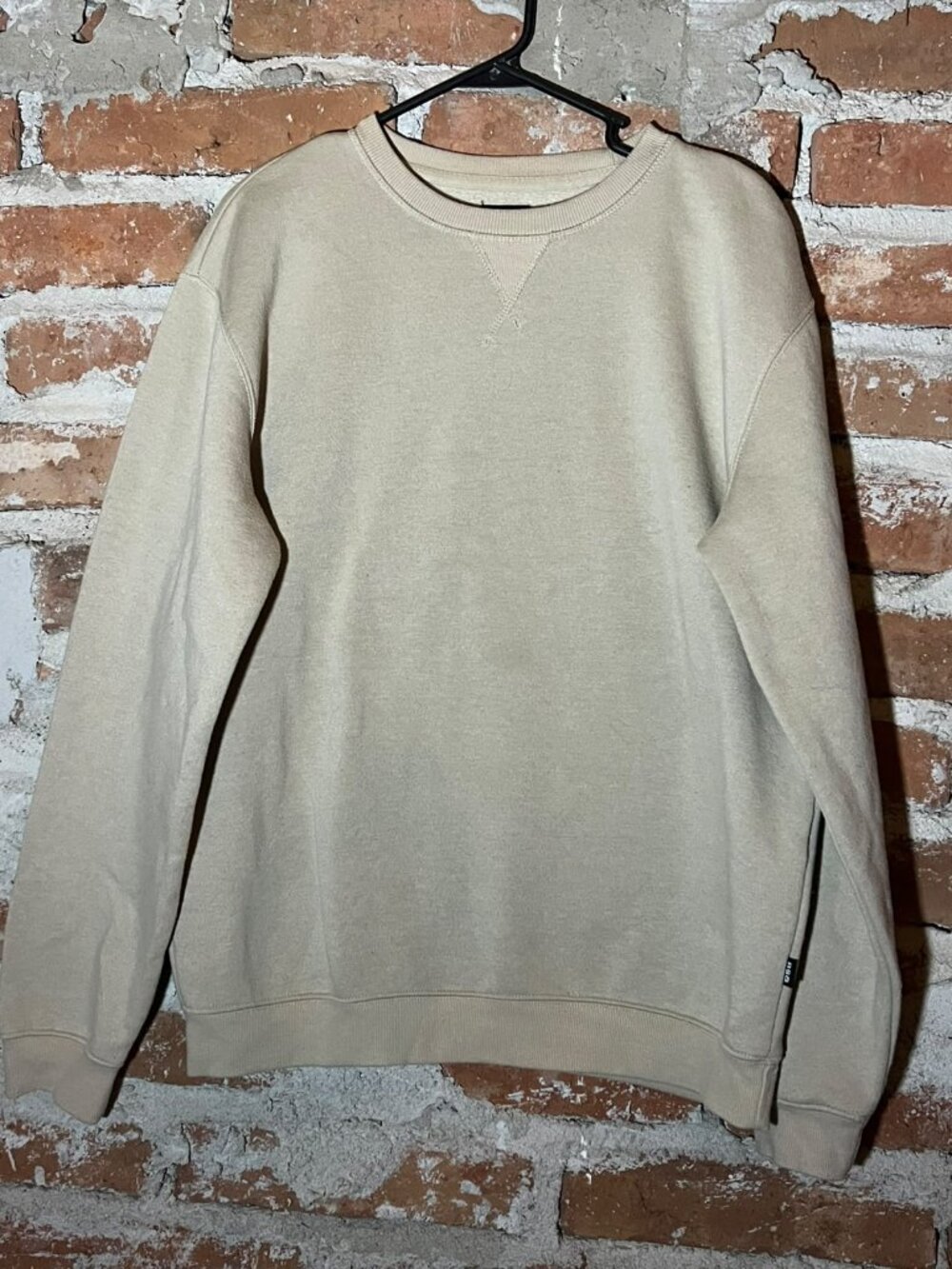 RSQ Tan Beige Crewneck Pullover Sweatshirt Size Large